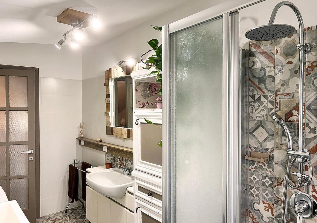 La Mansardina Appartement Venegono Superiore Buitenkant foto