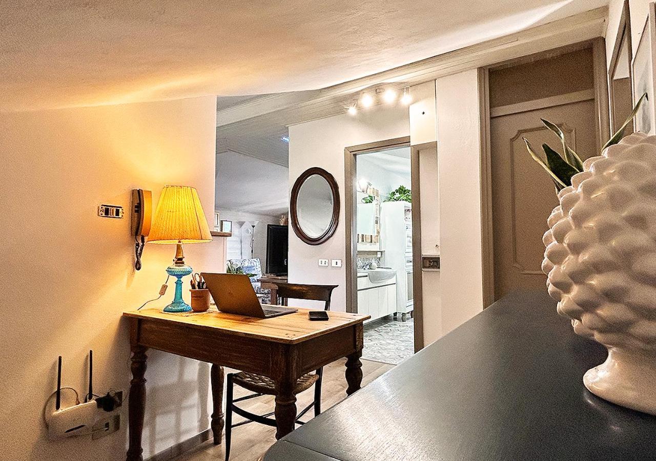 La Mansardina Appartement Venegono Superiore Buitenkant foto