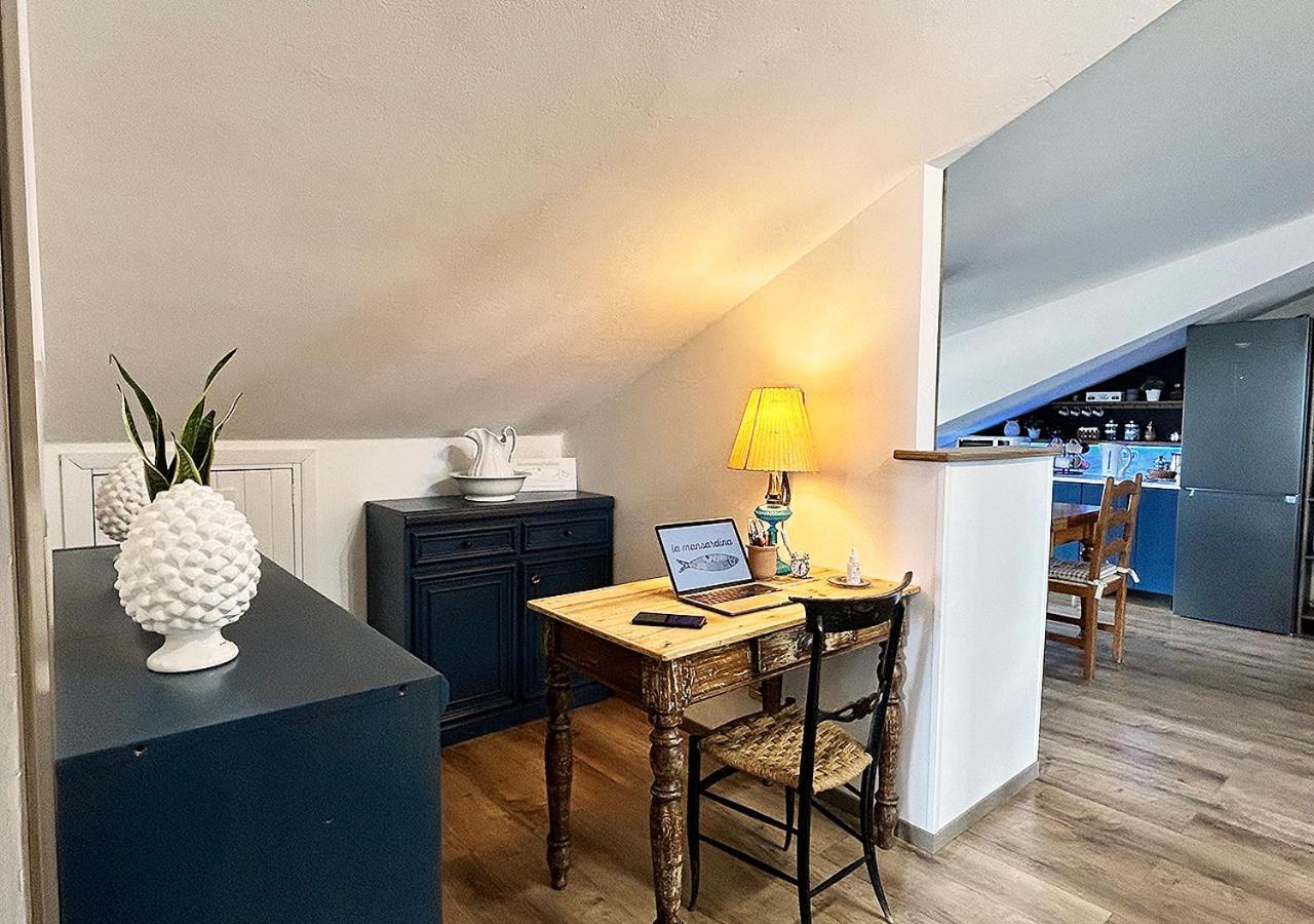 La Mansardina Appartement Venegono Superiore Buitenkant foto