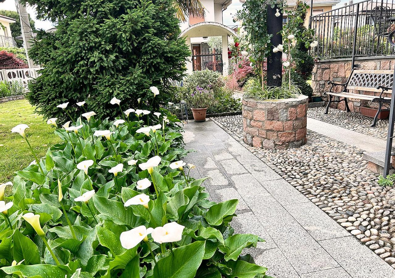 La Mansardina Appartement Venegono Superiore Buitenkant foto